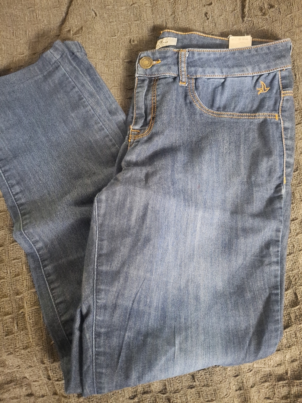 Straight Leg Women's Jeans in Medium Blue - Classic Everyday Style